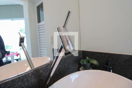 Casa para alugar com 416m², 4 quartos e 4 vagasBanheiro 4