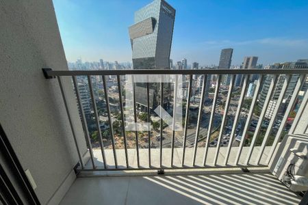 Studio à venda com 27m², 1 quarto e sem vaga Studio à venda com 27m², 1 quarto e sem vagaVaranda
