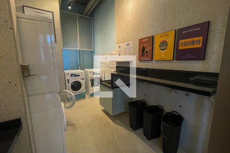 Studio à venda com 27m², 1 quarto e sem vaga Studio à venda com 27m², 1 quarto e sem vagaLavanderia