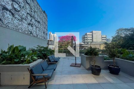 Studio à venda com 27m², 1 quarto e sem vaga Studio à venda com 27m², 1 quarto e sem vagaÁrea comum