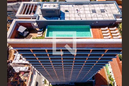 Studio à venda com 26m², 1 quarto e sem vagaPiscina