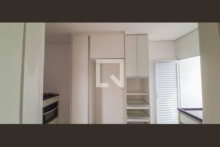 Apartamento para alugar com 65m², 2 quartos e sem vagaCozinha