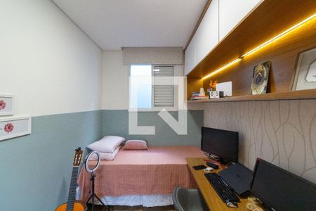 Casa à venda com 160m², 3 quartos e 2 vagasSuíte 2