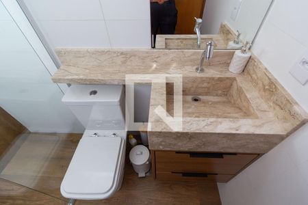 Casa à venda com 160m², 3 quartos e 2 vagasBanheiro da Suíte 2