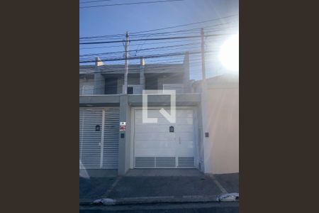 Casa à venda com 160m², 3 quartos e 2 vagasFachada