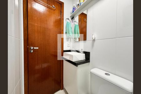 Apartamento à venda com 51m², 2 quartos e 2 vagasBanheiro