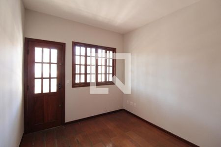 Casa para alugar com 100m², 3 quartos e 2 vagasSuite