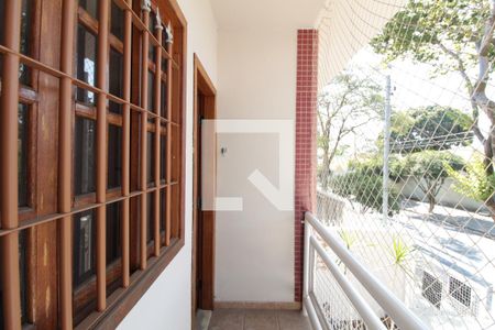 Casa para alugar com 100m², 3 quartos e 2 vagasVaranda