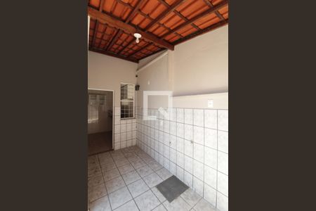 Casa para alugar com 100m², 3 quartos e 2 vagasArea de Serviço