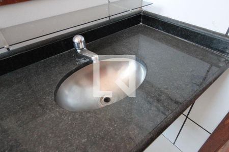 Casa para alugar com 100m², 3 quartos e 2 vagasBanheiro da Suite