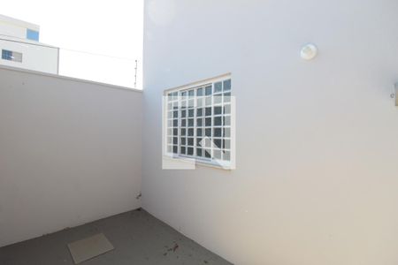 Casa para alugar com 100m², 3 quartos e 2 vagasArea de Serviço