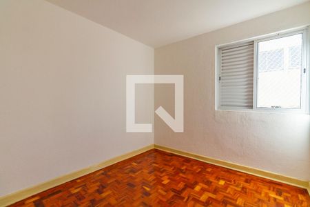Quarto 2 de apartamento para alugar com 3 quartos, 66m² em Alto de Pinheiros, São Paulo