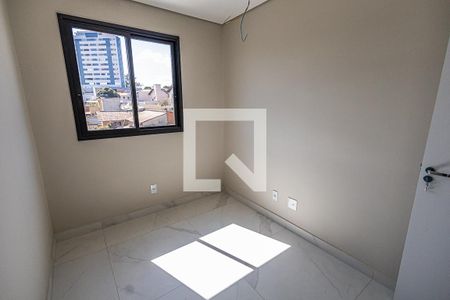 Quarto 1 de apartamento à venda com 4 quartos, 130m² em Itapoã, Belo Horizonte