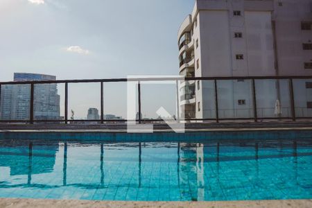 Studio à venda com 30m², 1 quarto e sem vagaPiscina