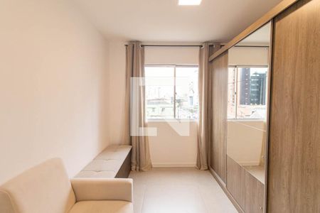 Quarto de apartamento para alugar com 1 quarto, 40m² em Centro, Curitiba