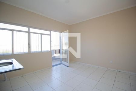 Quarto/Cozinha 1 de casa à venda com 11 quartos, 640m² em Freguesia do Ó, São Paulo