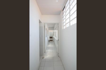Casa à venda com 640m², 11 quartos e 1 vagaCorredor