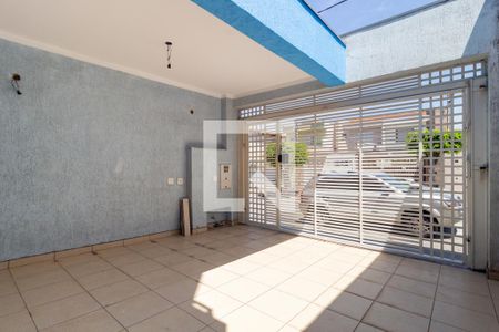 Casa à venda com 148m², 4 quartos e 3 vagas Casa à venda com 148m², 4 quartos e 3 vagasGaragem