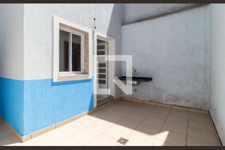 Casa à venda com 148m², 4 quartos e 3 vagas Casa à venda com 148m², 4 quartos e 3 vagasQuintal