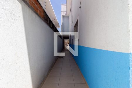Casa à venda com 148m², 4 quartos e 3 vagas Casa à venda com 148m², 4 quartos e 3 vagasCorredor