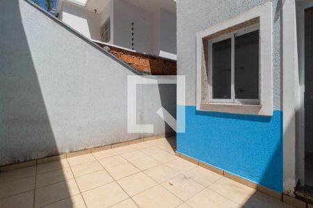 Casa à venda com 148m², 4 quartos e 3 vagas Casa à venda com 148m², 4 quartos e 3 vagasQuintal