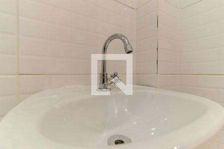 Banheiro de kitnet/studio para alugar com 1 quarto, 30m² em Vila Buarque, São Paulo