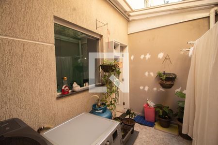 Casa para alugar com 110m², 3 quartos e 1 vagaÁrea de Serviço