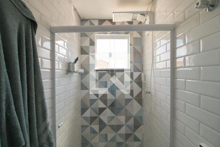 Banheiro da Suíte 1 de casa para alugar com 3 quartos, 110m² em Vila Isolina Mazzei, São Paulo