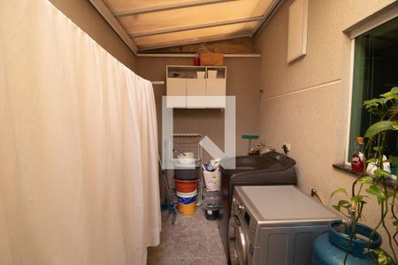 Casa para alugar com 110m², 3 quartos e 1 vagaÁrea de Serviço