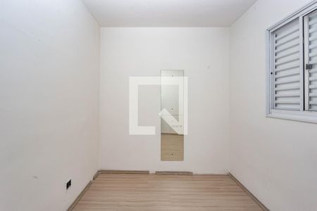 Quarto 2 de casa para alugar com 3 quartos, 98m² em Jardim Miriam, São Paulo