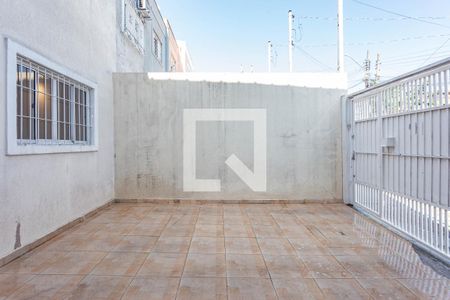 Garagem de casa para alugar com 3 quartos, 98m² em Jardim Miriam, São Paulo