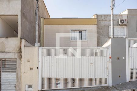 Fachada de casa para alugar com 3 quartos, 98m² em Jardim Miriam, São Paulo