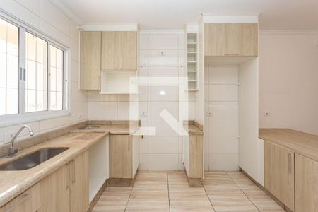 Cozinha de casa para alugar com 3 quartos, 98m² em Jardim Miriam, São Paulo