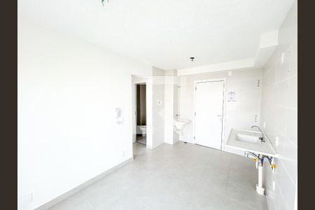 Sala/Cozinha de apartamento à venda com 2 quartos, 36m² em Socorro, São Paulo