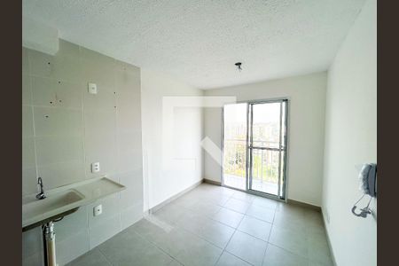 Sala/cozinha de apartamento à venda com 2 quartos, 36m² em Socorro, São Paulo