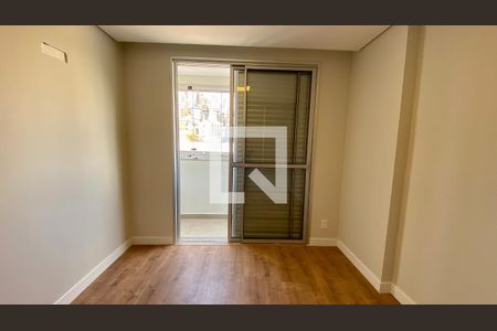Quarto 1 de apartamento para alugar com 1 quarto, 46m² em Buritis, Belo Horizonte