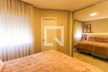 Apartamento à venda com 63m², 2 quartos e 2 vagas Apartamento à venda com 63m², 2 quartos e 2 vagasSuíte