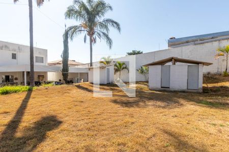 Casa à venda com 246m², 3 quartos e 4 vagasÁrea externa
