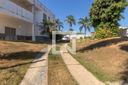 Casa à venda com 246m², 3 quartos e 4 vagasÁrea externa