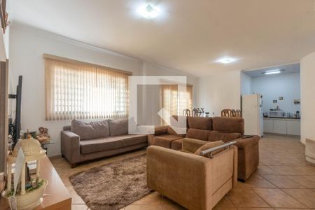 Sala de casa à venda com 3 quartos, 246m² em Trevo, Belo Horizonte