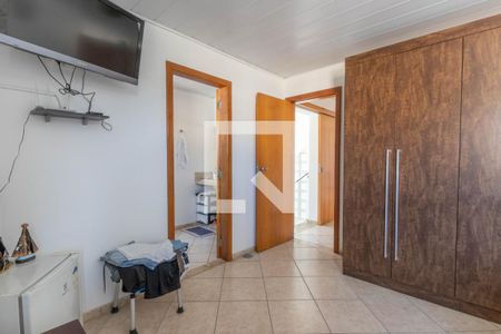 Casa à venda com 246m², 3 quartos e 4 vagasQuarto Suíte
