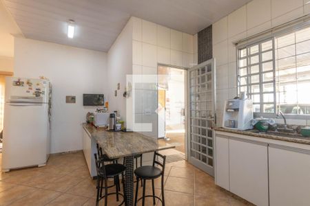 Casa à venda com 246m², 3 quartos e 4 vagasCozinha