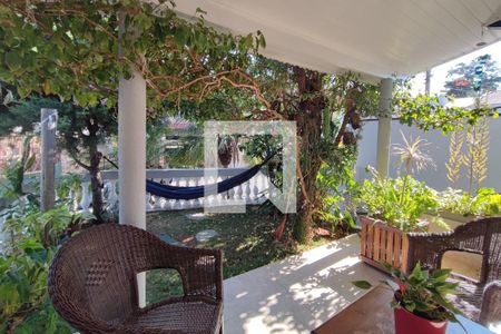 Casa à venda com 320m², 3 quartos e 2 vagasVaranda - Jardim