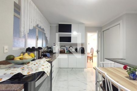 Casa à venda com 320m², 3 quartos e 2 vagasCozinha