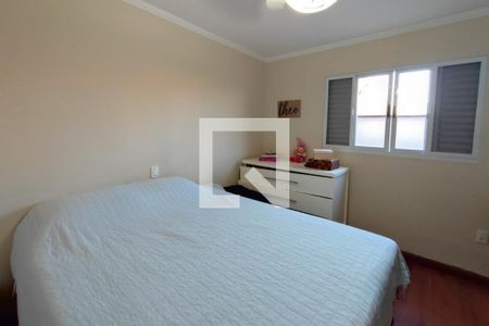 Casa à venda com 320m², 3 quartos e 2 vagasQuarto 2