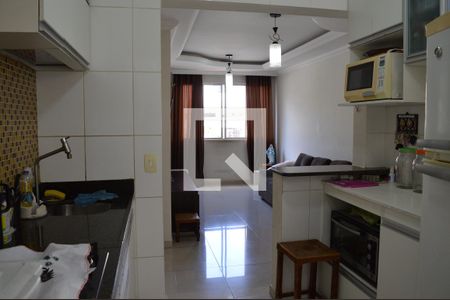Apartamento à venda com 88m², 2 quartos e 2 vagasCozinha