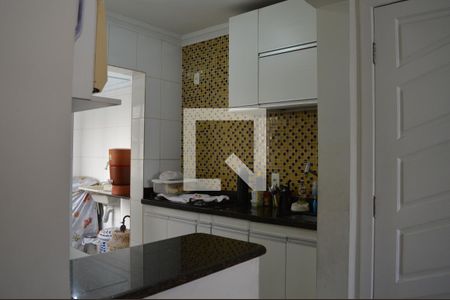 Apartamento à venda com 88m², 2 quartos e 2 vagasCozinha