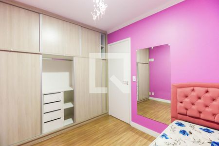 Casa de condomínio para alugar com 135m², 4 quartos e 2 vagasQuarto 2