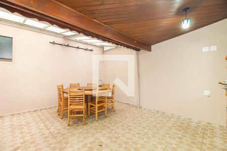 Casa de condomínio para alugar com 135m², 4 quartos e 2 vagasEspaço Gourmet