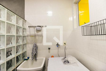 Casa de condomínio para alugar com 135m², 4 quartos e 2 vagasÁrea de Serviço